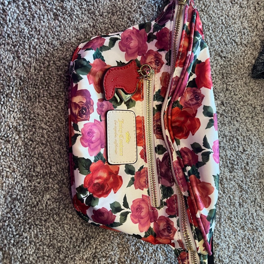Juicy Couture floral Fanny pack / crossbody